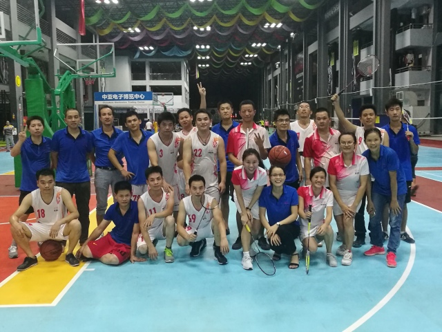 leyu.乐鱼运动合影